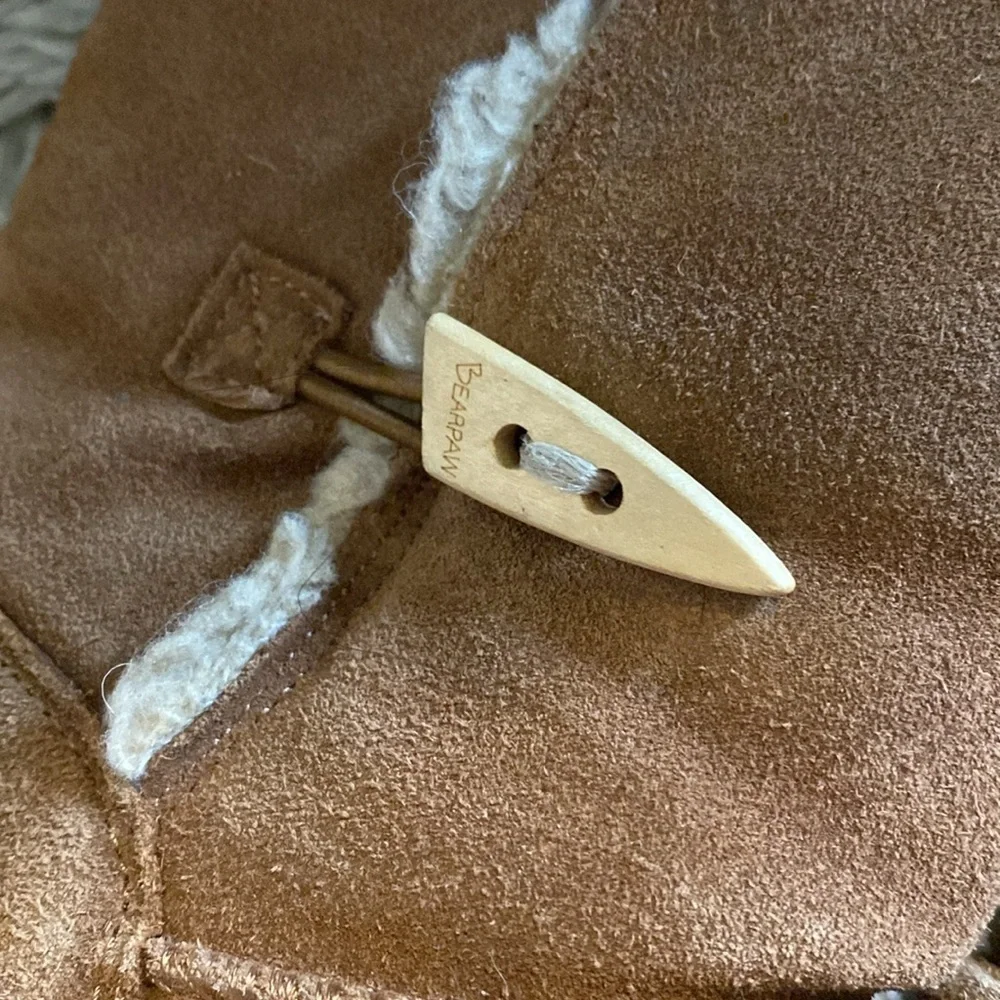 BearPaw winter side toggle boots youth 3